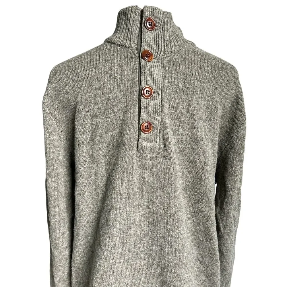 J. Crew Men’s Size Large 100% Lambswool Button‎ Front Mock Neck Sweater